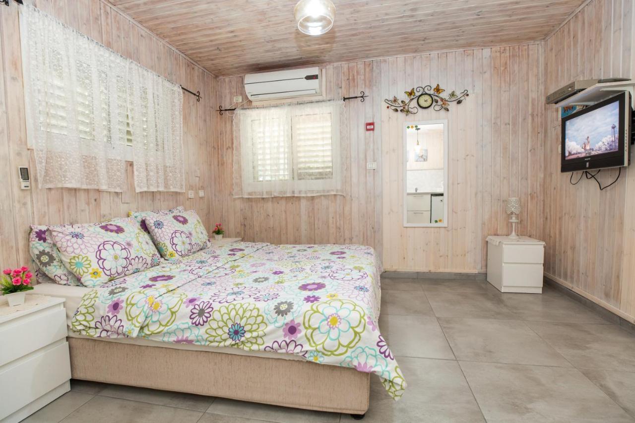 Leyad Hashmura Lodging Yesud HaMa'ala Dış mekan fotoğraf