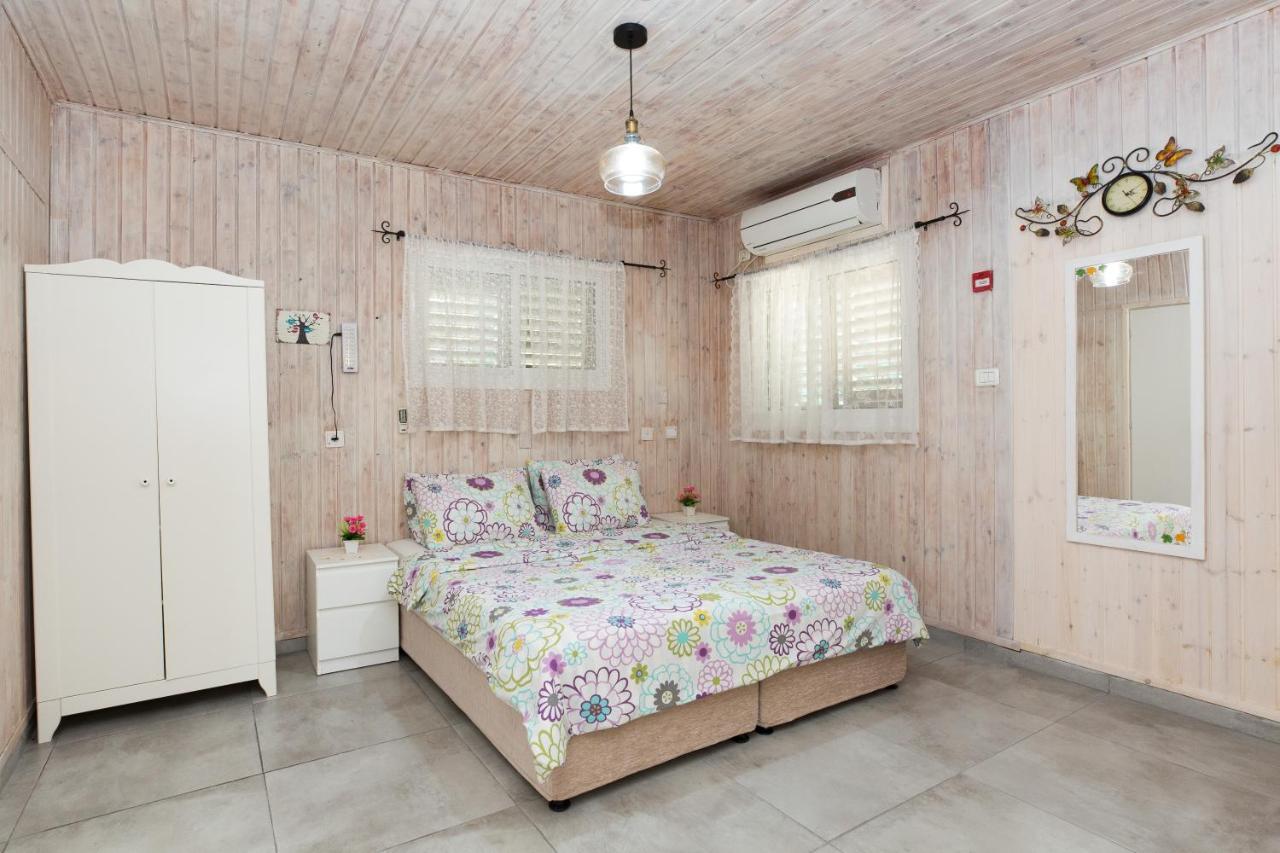Leyad Hashmura Lodging Yesud HaMa'ala Dış mekan fotoğraf