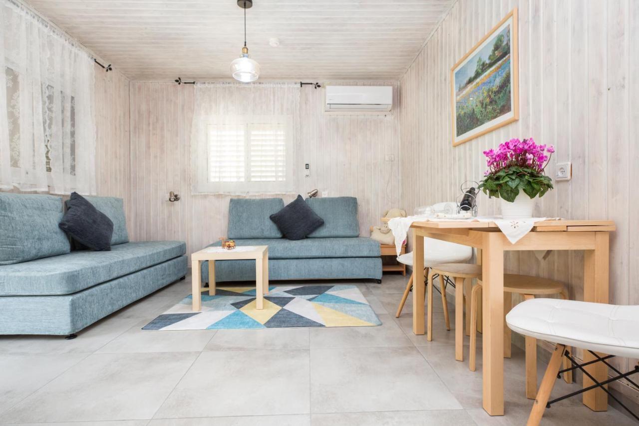 Leyad Hashmura Lodging Yesud HaMa'ala Dış mekan fotoğraf