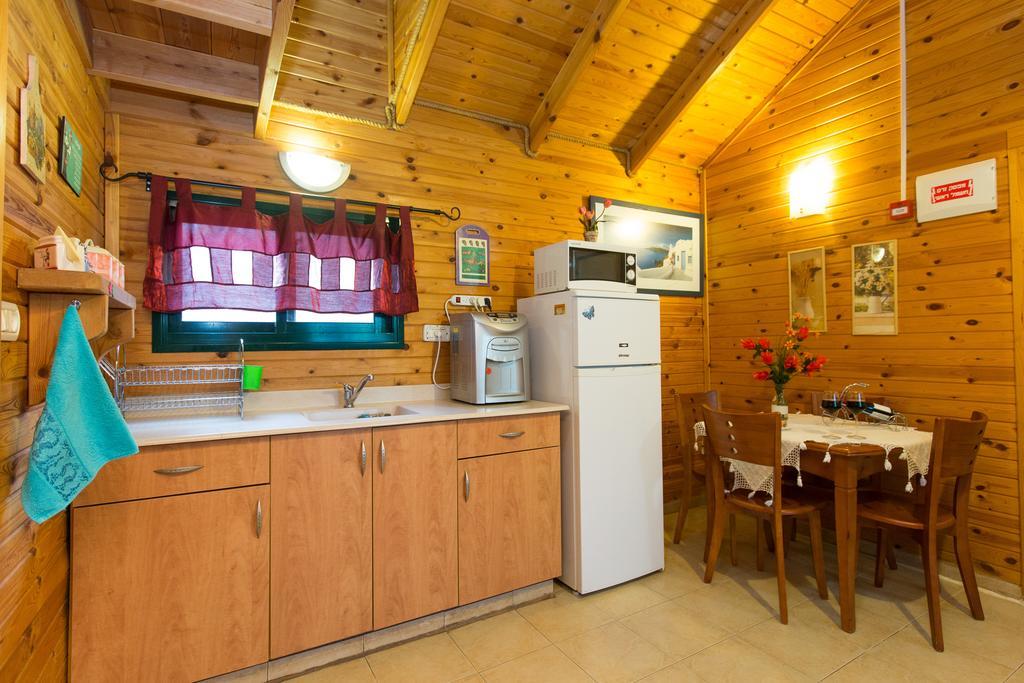 Leyad Hashmura Lodging Yesud HaMa'ala Dış mekan fotoğraf