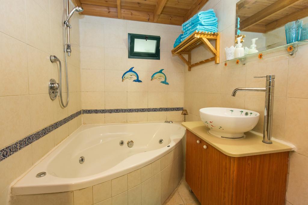 Leyad Hashmura Lodging Yesud HaMa'ala Dış mekan fotoğraf